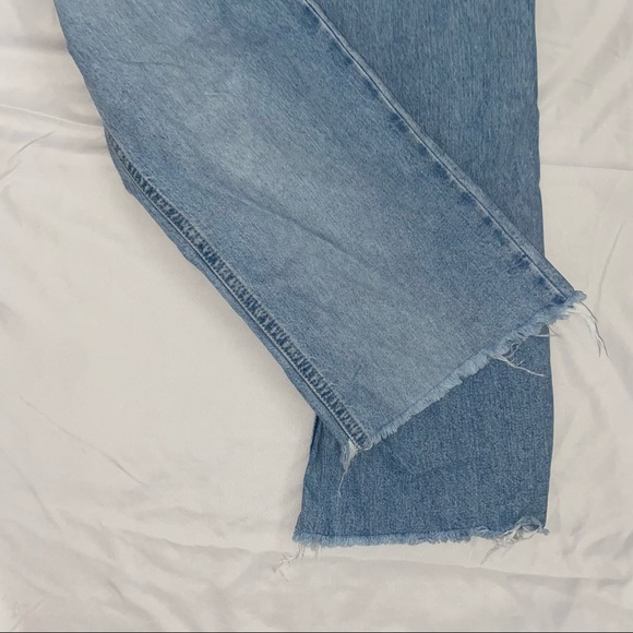 Tommy Hilfiger Distressed Jeans - Picture 6 of 6